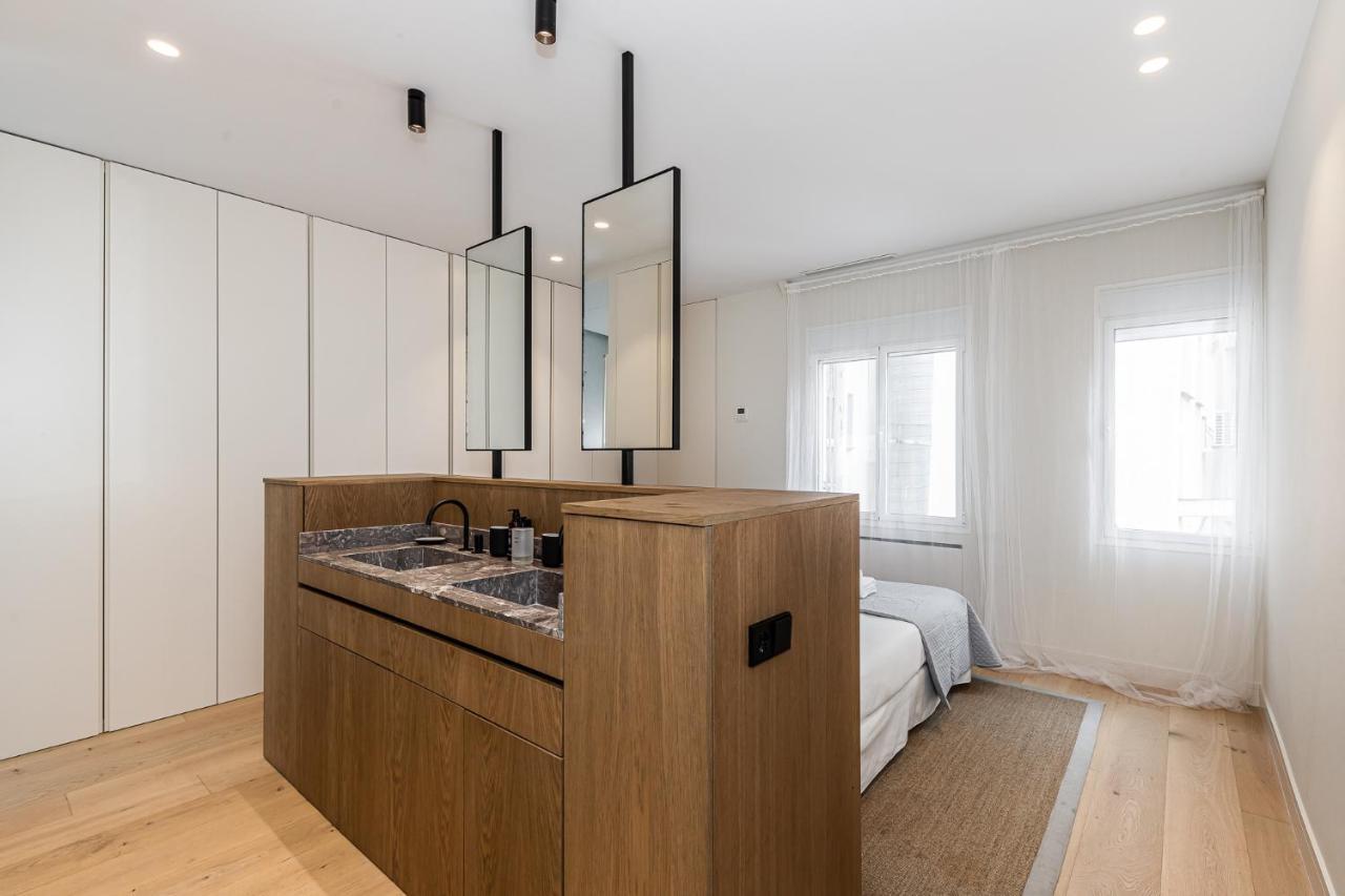Waou Puerta Del Sol VI - Alquiler Corta Duracion Apartment Madrid Exterior photo